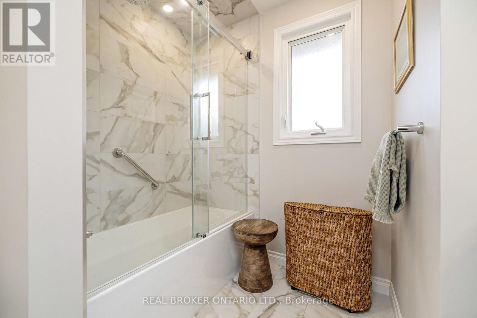 352 BROADWAY AVENUE, Milton (OM Old Milton), Ontario, L9T1T7 — Photo 29