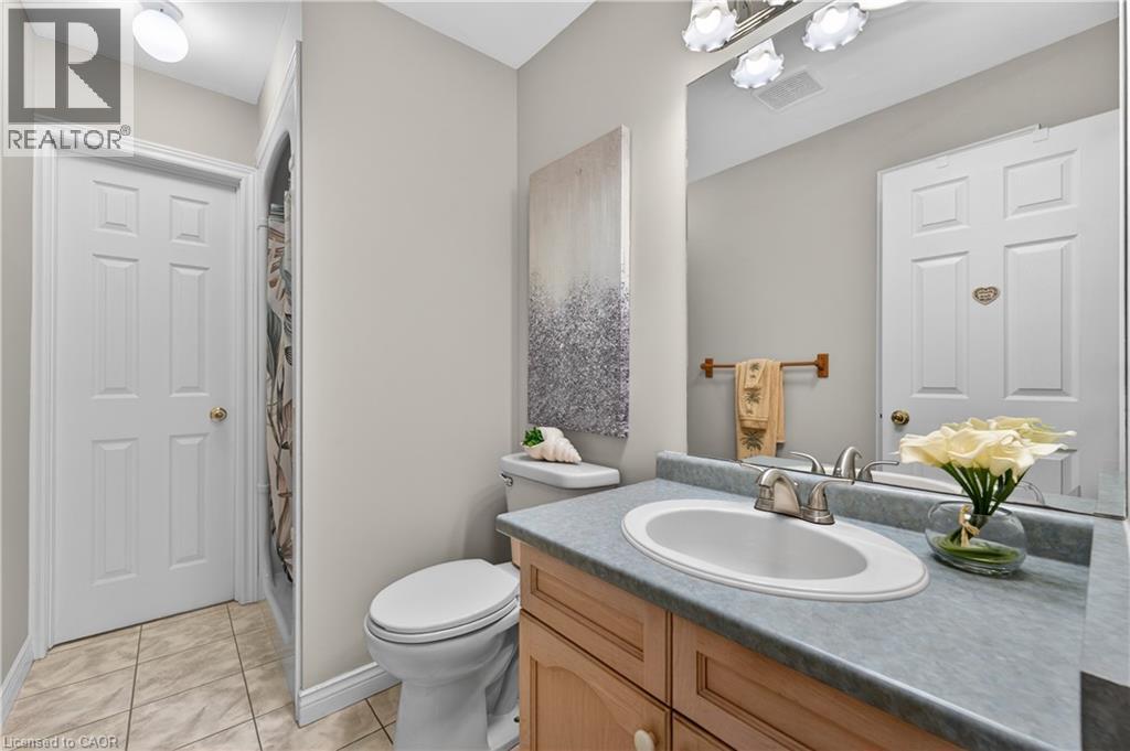165 MAIN Street E Unit# 13, Grimsby, Ontario, L3M1P2 — Photo 21