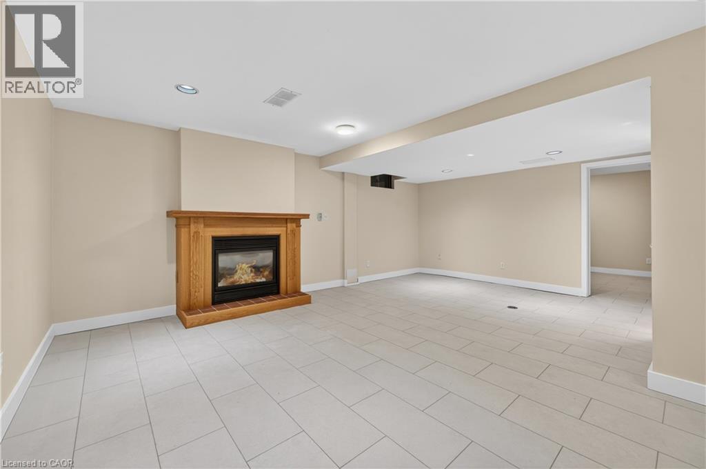 165 MAIN Street E Unit# 13, Grimsby, Ontario, L3M1P2 — Photo 27
