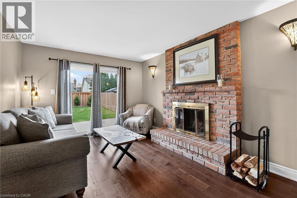 474 KNIGHTSBRIDGE Crescent, Ancaster, Ontario, L9G3S5 — Photo 3