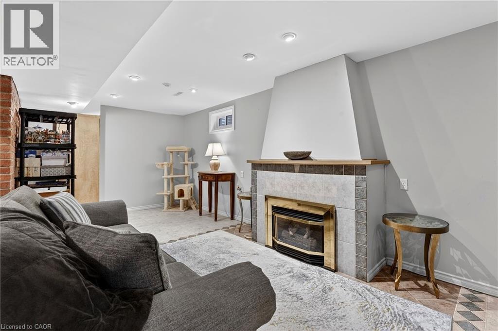 474 KNIGHTSBRIDGE Crescent, Ancaster, Ontario, L9G3S5 — Photo 32