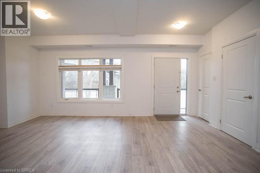 2 WILLOW Street Unit# 11, Paris, Ontario, N3L0C6 — Photo 5