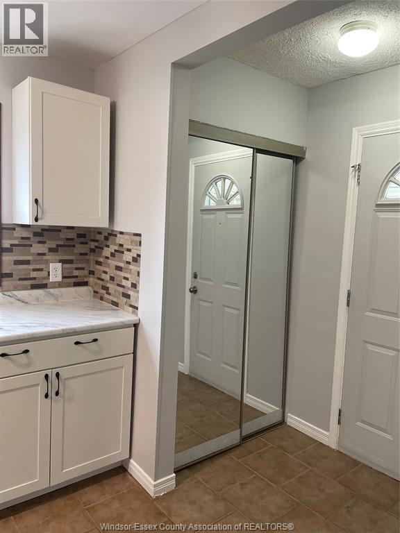 1534 NORMAN ROAD, Windsor, Ontario, N8Y4N4 — Photo 2