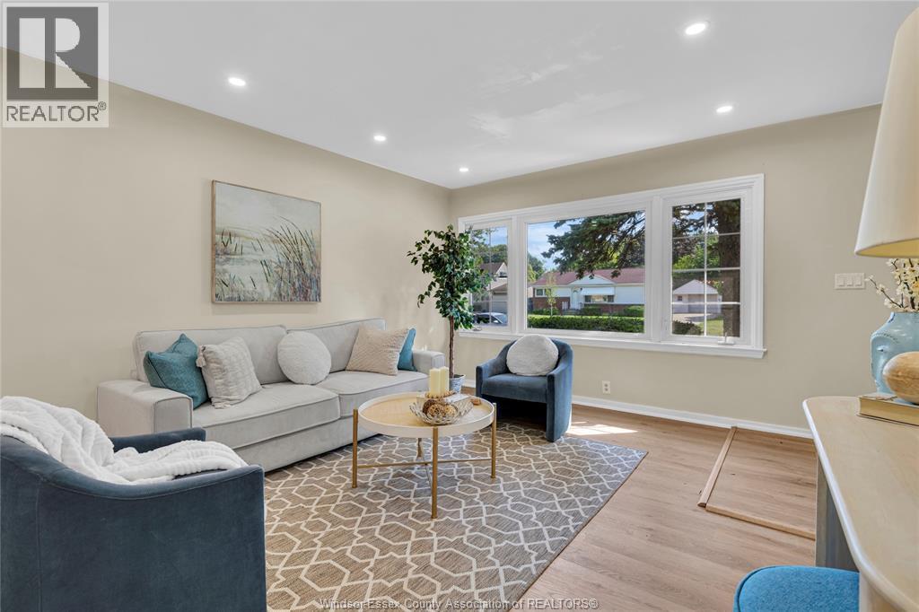 3711 DANDURAND BOULEVARD, Windsor, Ontario, N9E2G4 — Photo 3