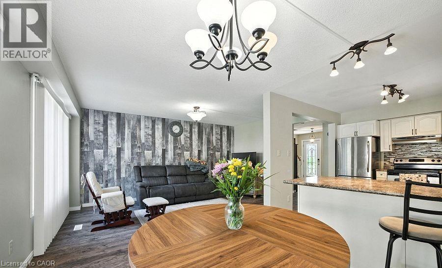 1030 PEARSON Drive, Woodstock, Ontario, N4S8V1 — Photo 10