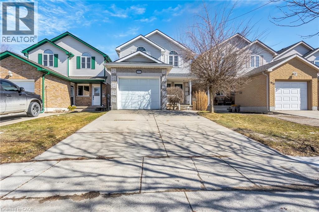 1030 PEARSON Drive, Woodstock, Ontario, N4S8V1 — Photo 2