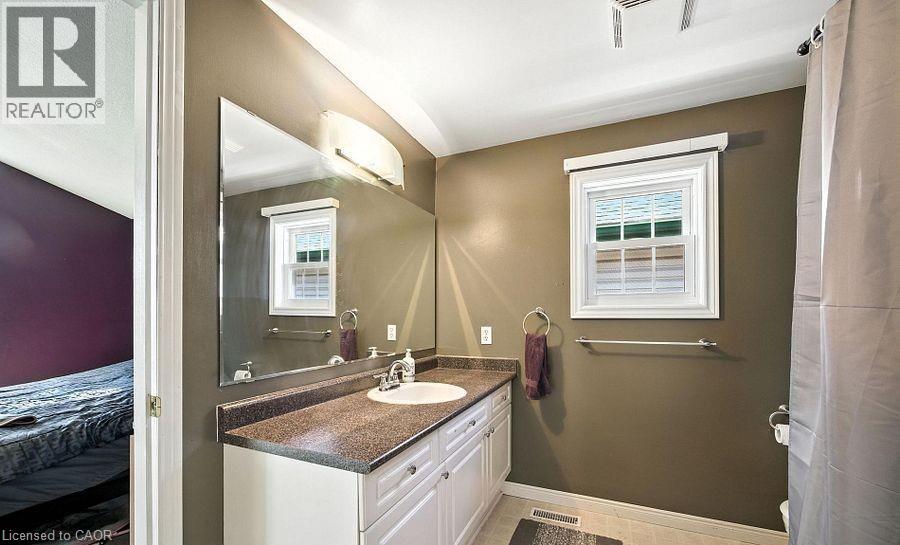 1030 PEARSON Drive, Woodstock, Ontario, N4S8V1 — Photo 22