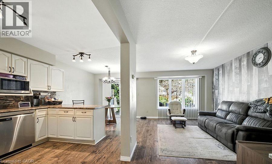 1030 PEARSON Drive, Woodstock, Ontario, N4S8V1 — Photo 8