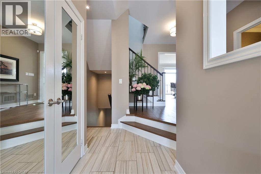 2400 NEYAGAWA Boulevard Unit# 34, Oakville, Ontario, L6H7P5 — Photo 6