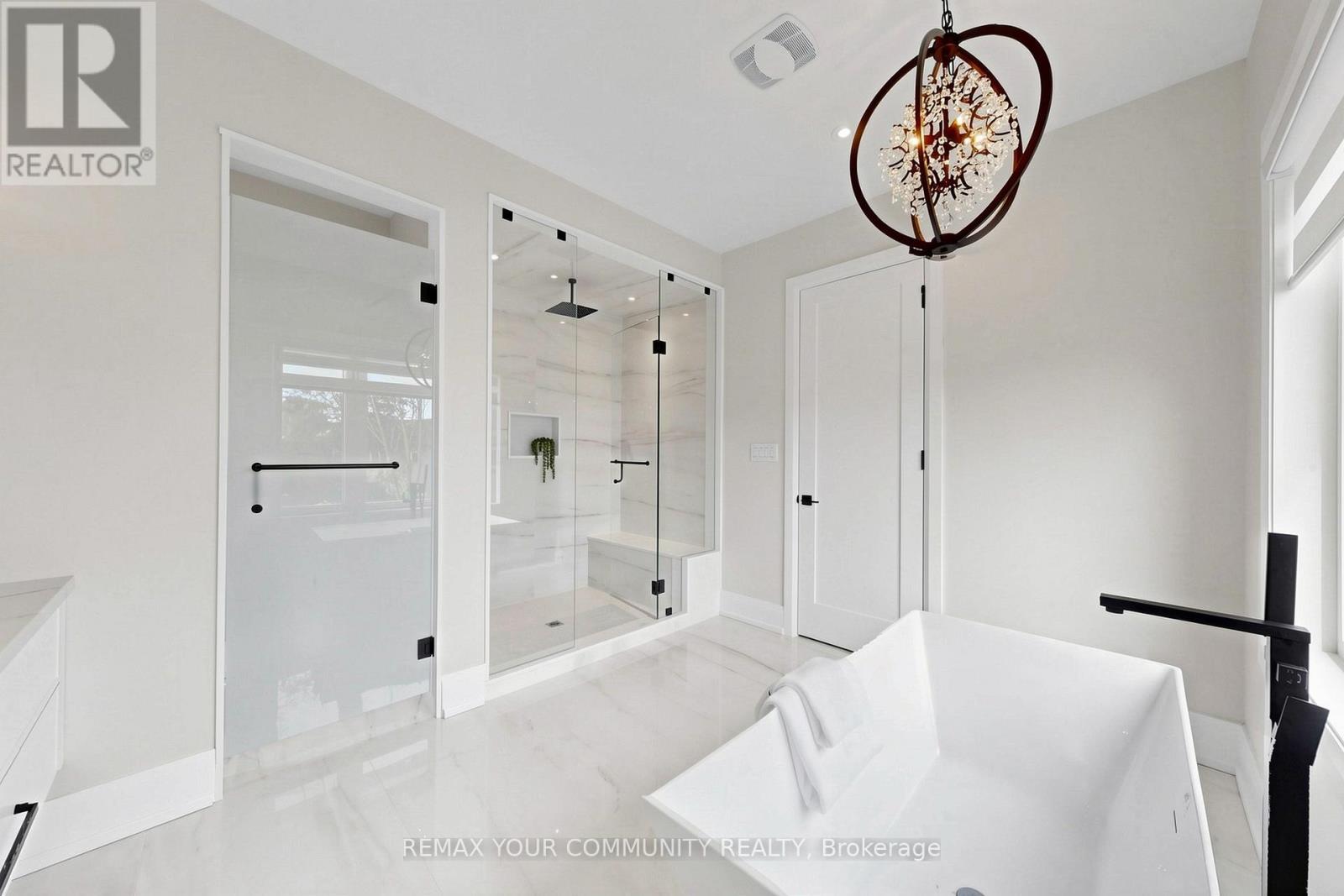 97 RANEE AVENUE, Toronto (Englemount-Lawrence), Ontario, M6A1N1 — Photo 36