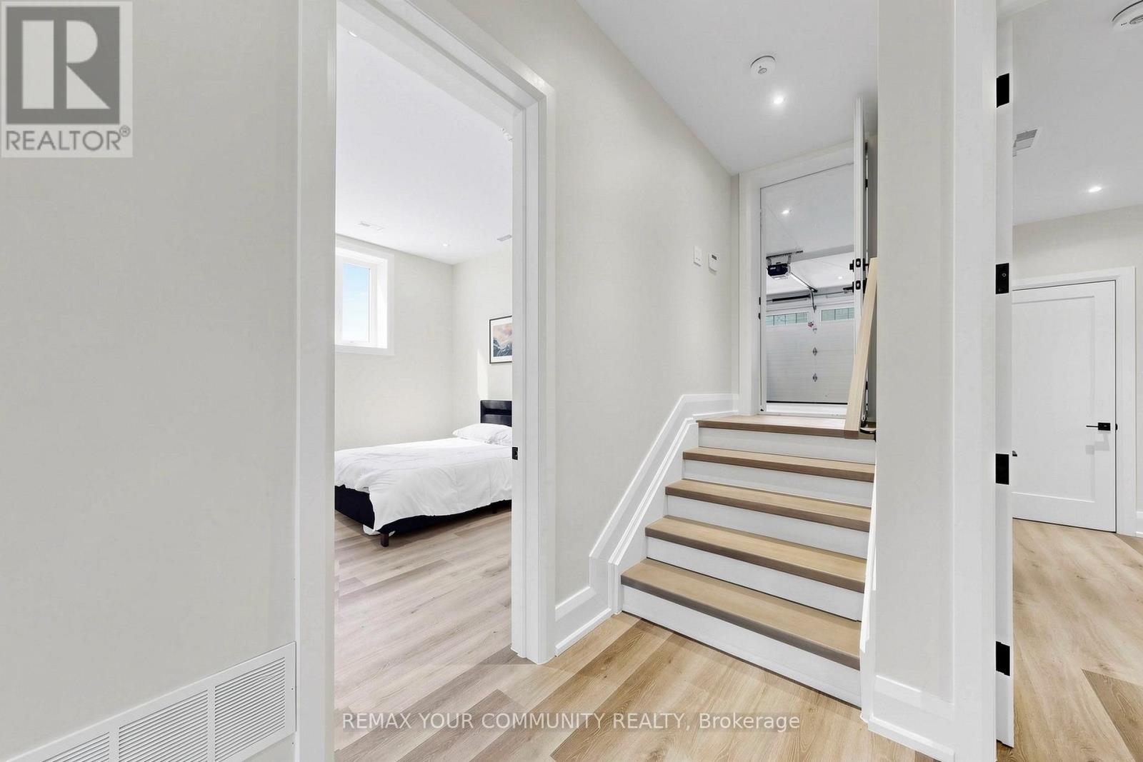 97 RANEE AVENUE, Toronto (Englemount-Lawrence), Ontario, M6A1N1 — Photo 37