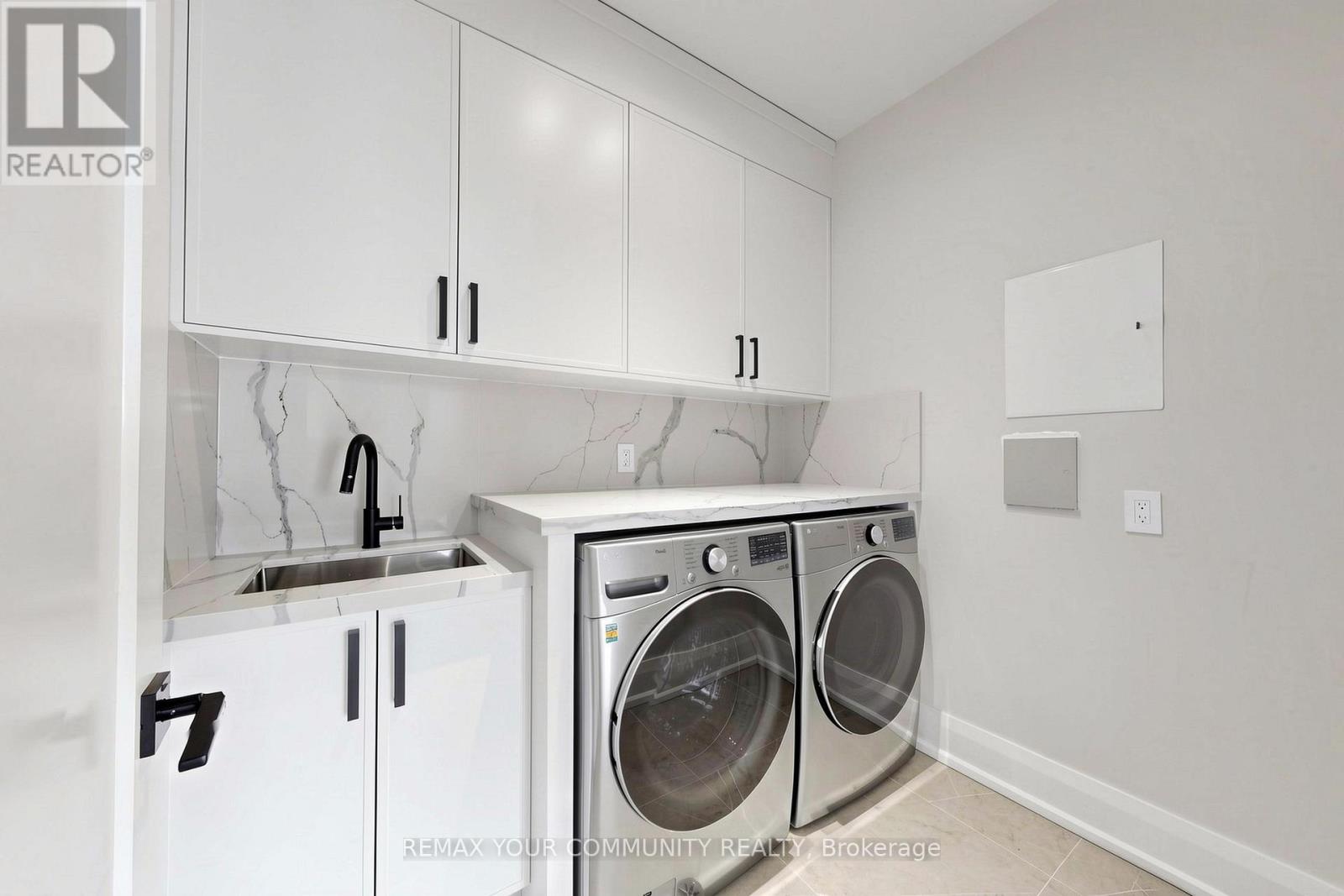 97 RANEE AVENUE, Toronto (Englemount-Lawrence), Ontario, M6A1N1 — Photo 44