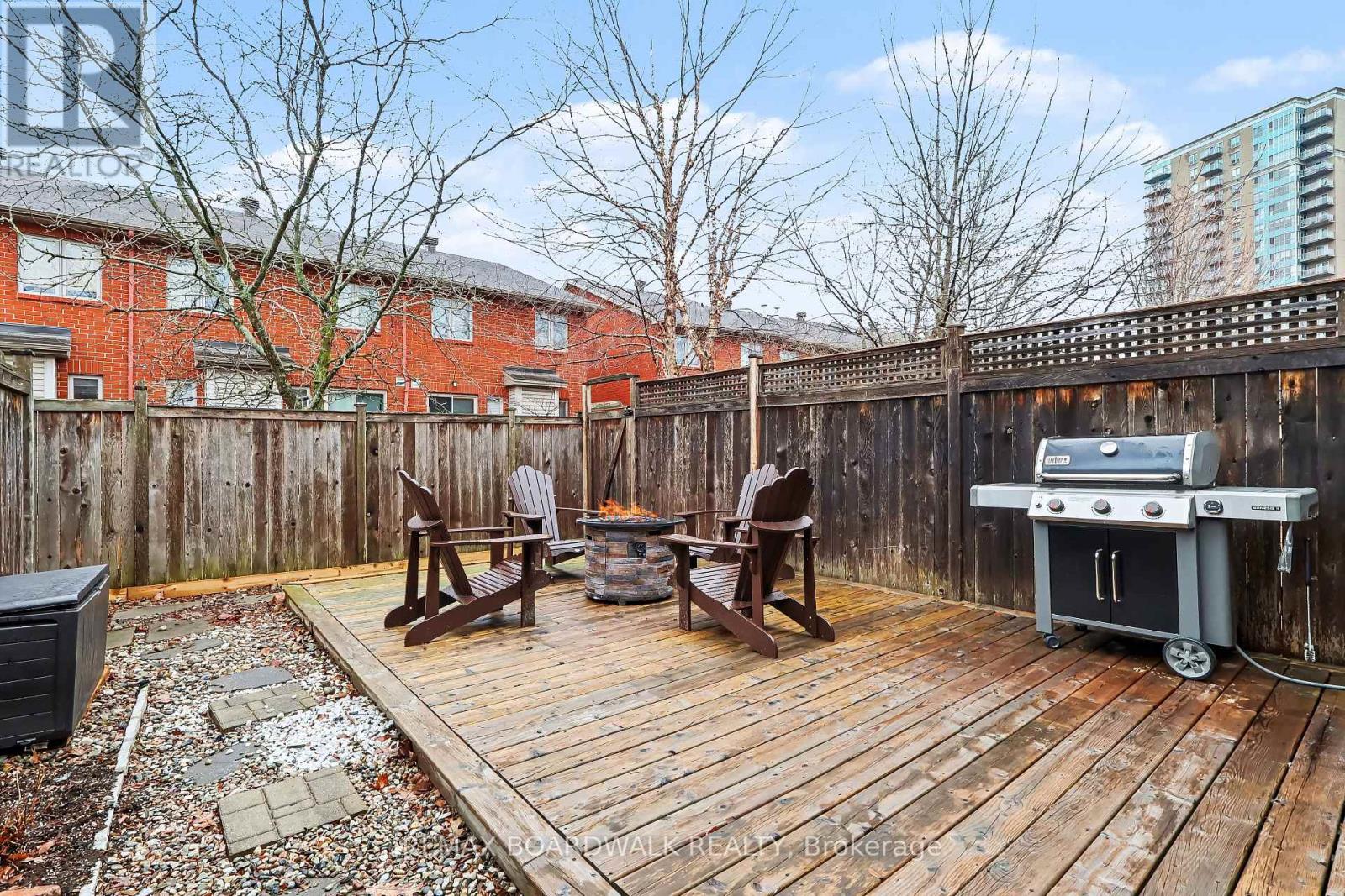 295 MEILLEUR PRIVATE, Ottawa, Ontario, K1L0A2 — Photo 16