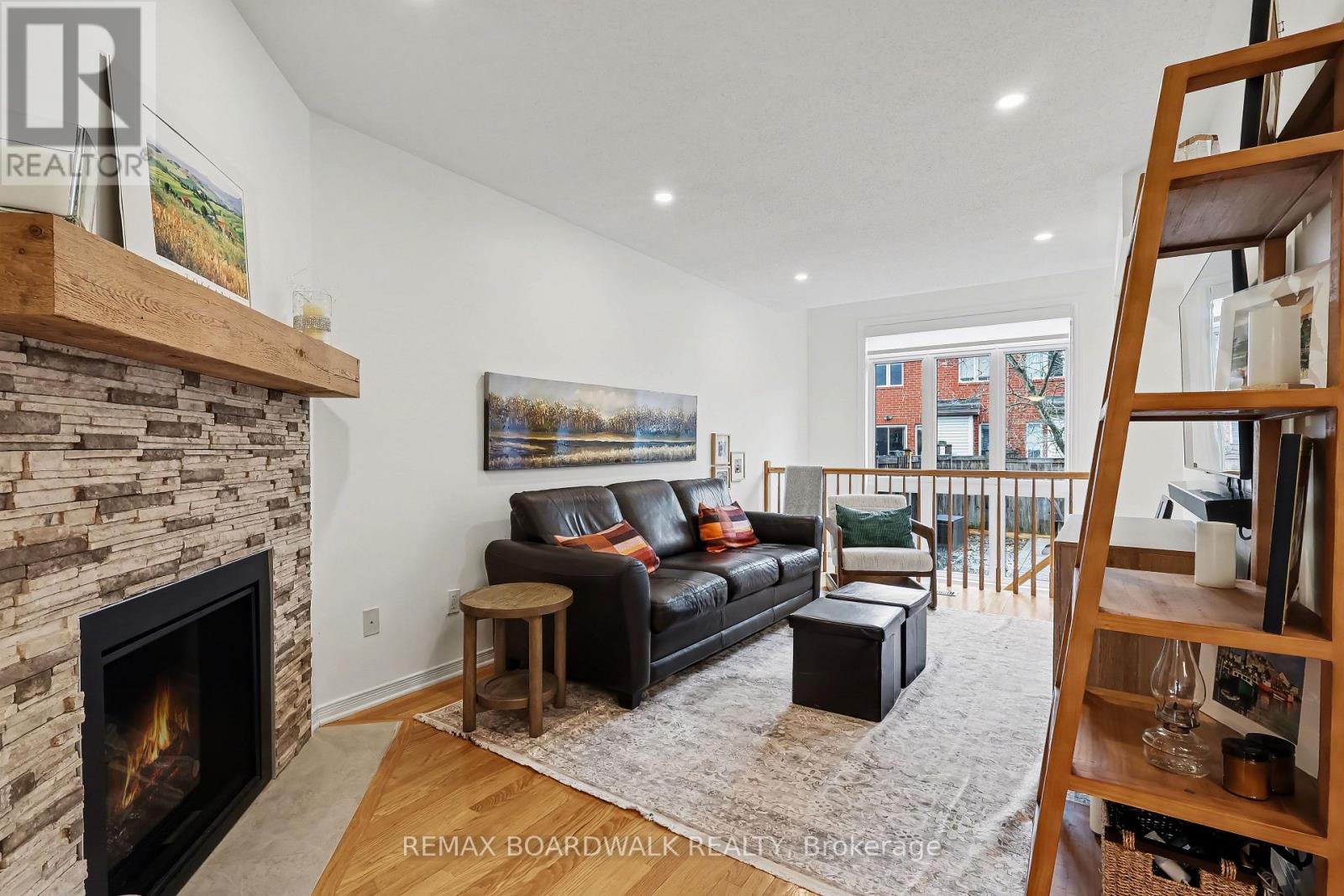 295 MEILLEUR PRIVATE, Ottawa, Ontario, K1L0A2 — Photo 17