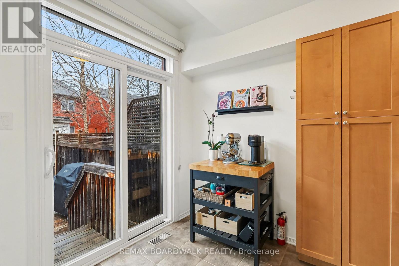 295 MEILLEUR PRIVATE, Ottawa, Ontario, K1L0A2 — Photo 18