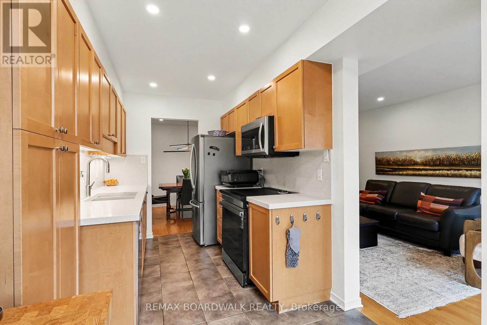 295 MEILLEUR PRIVATE, Ottawa, Ontario, K1L0A2 — Photo 19