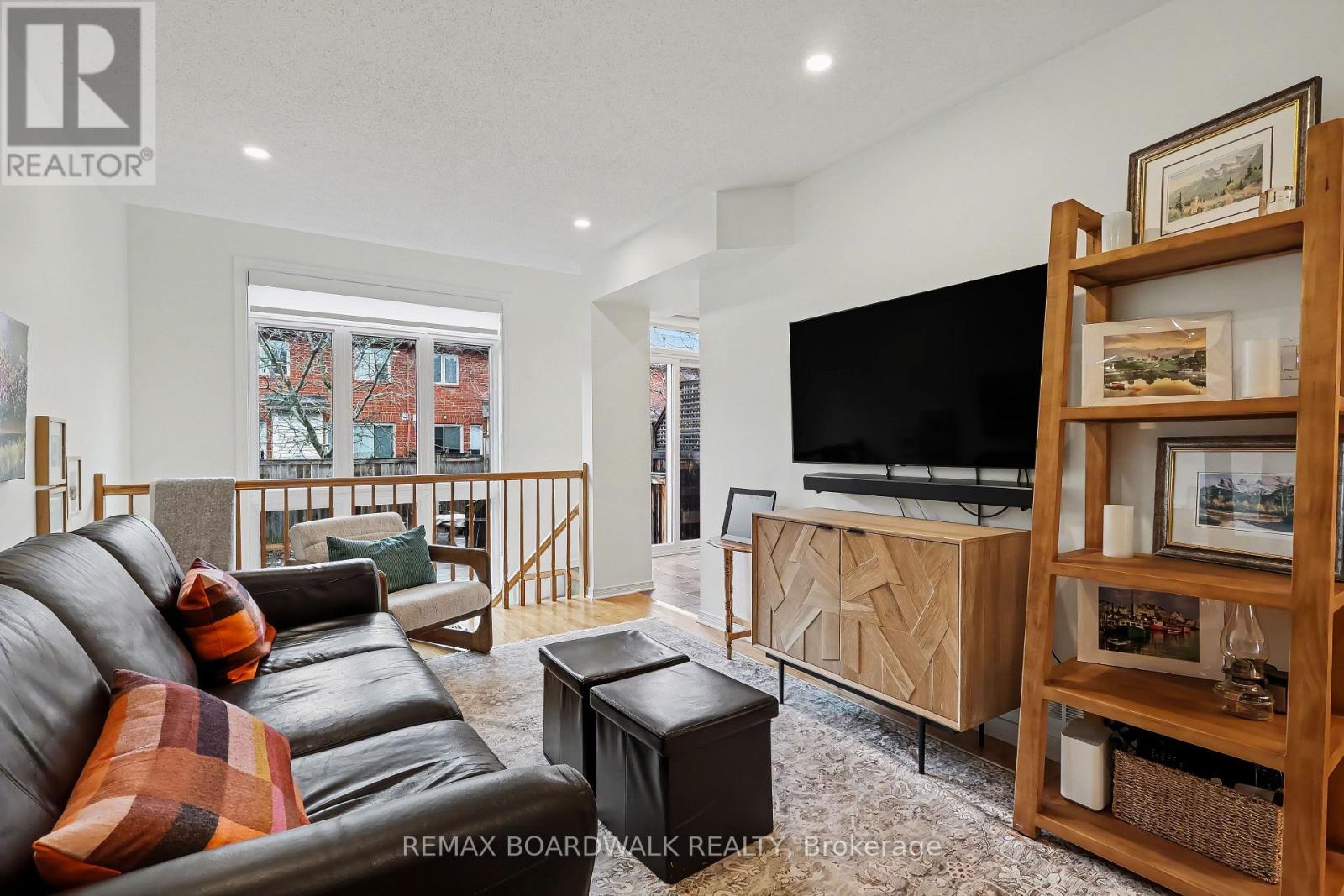 295 MEILLEUR PRIVATE, Ottawa, Ontario, K1L0A2 — Photo 24