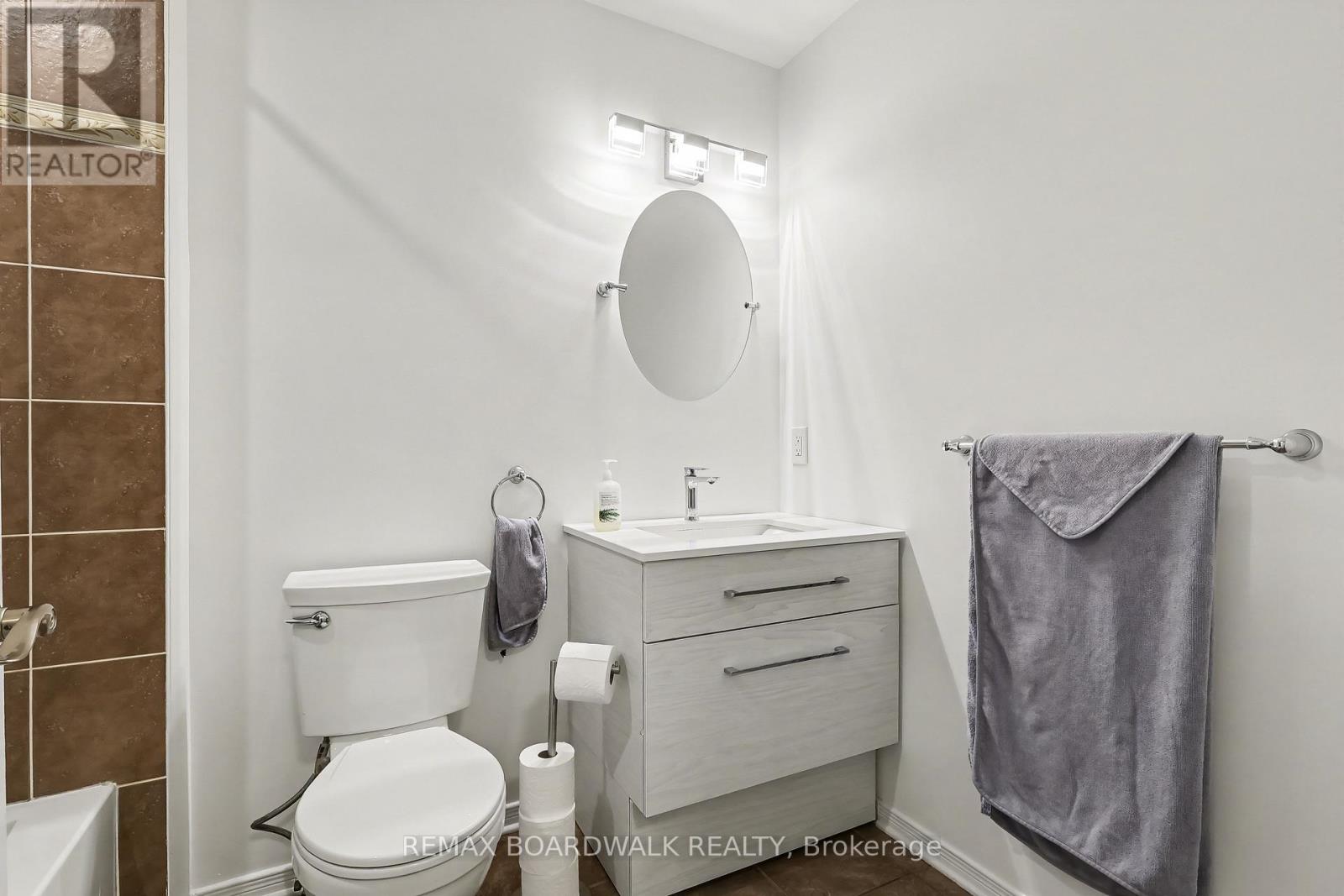295 MEILLEUR PRIVATE, Ottawa, Ontario, K1L0A2 — Photo 7