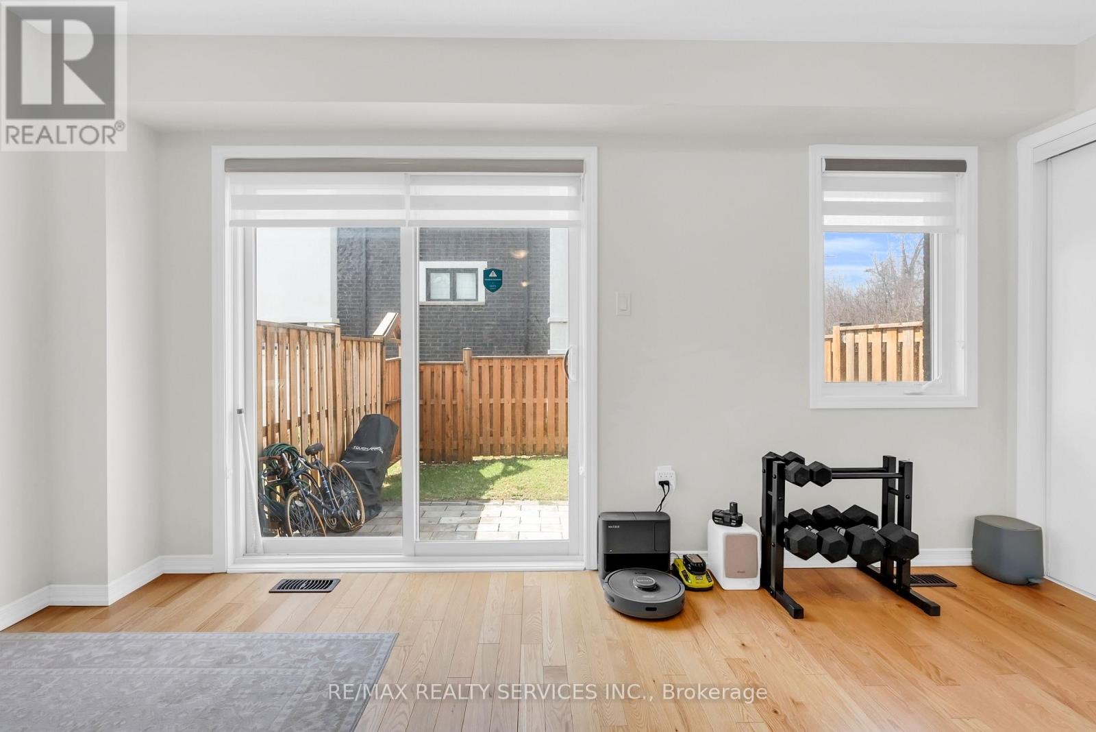 1801 MITOFF PLACE, Mississauga (Rathwood), Ontario, L4W0E8 — Photo 6