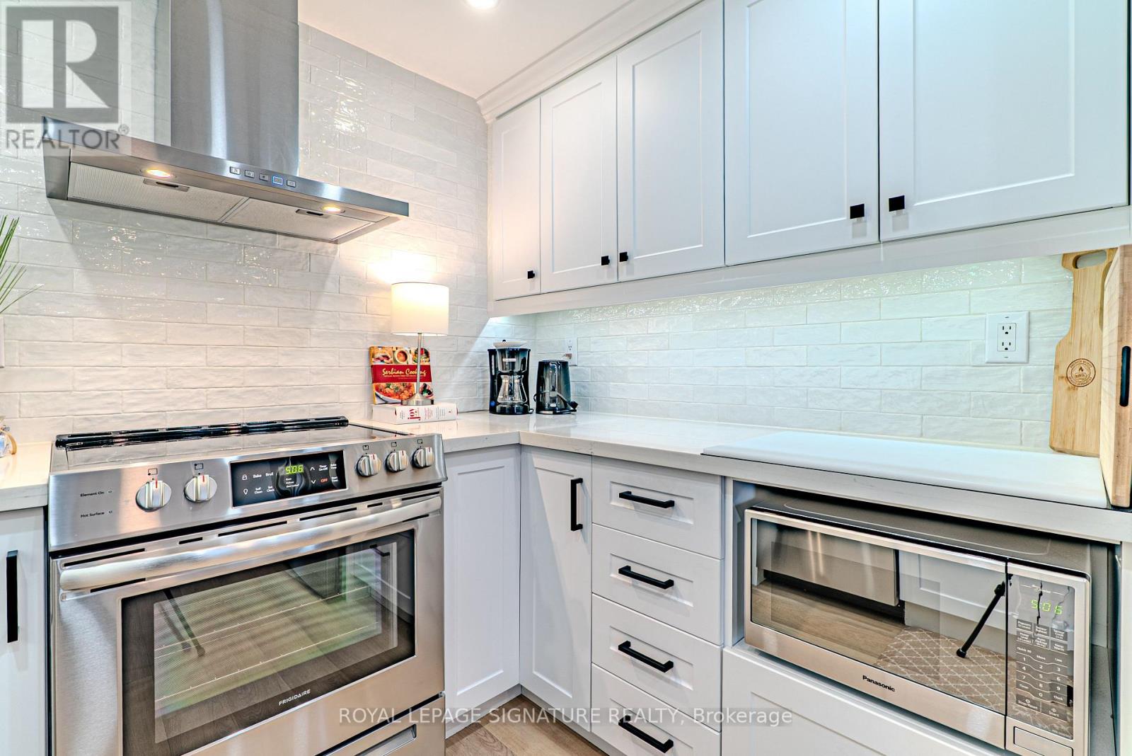 1206 - 550 WEBB DRIVE, Mississauga (City Centre), Ontario, L5B3Y4 — Photo 7