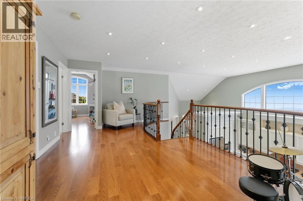 20 ZAVARELLA Court, Paris, Ontario, N3L4H3 — Photo 33