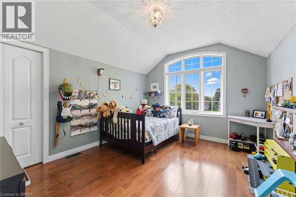 20 ZAVARELLA Court, Paris, Ontario, N3L4H3 — Photo 38