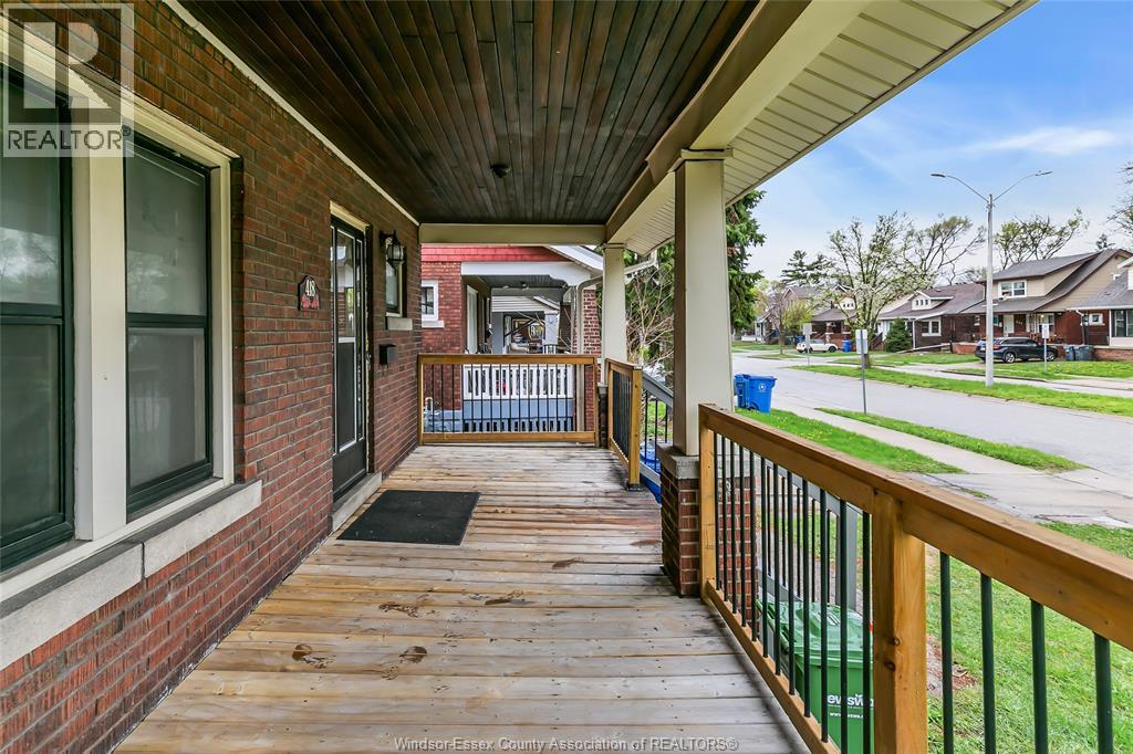 418 RANKIN, Windsor, Ontario, N9B2R7 — Photo 4
