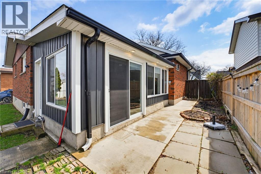 157 HOOVER Crescent, Hamilton, Ontario, L9A3H2 — Photo 35