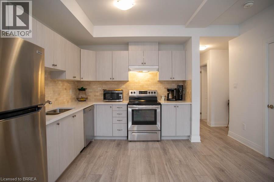 2 WILLOW Street Unit# 11, Paris, Ontario, N3L0C6 — Photo 9