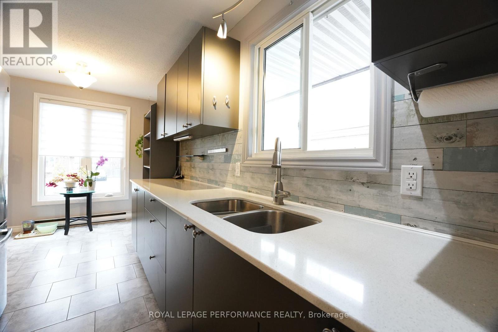 632 DUNDAS CRESCENT, Cornwall, Ontario, K6H6H8 — Photo 10