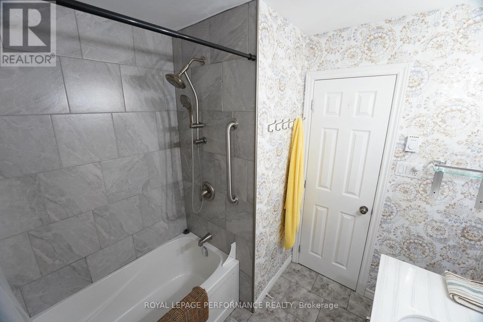 632 DUNDAS CRESCENT, Cornwall, Ontario, K6H6H8 — Photo 18