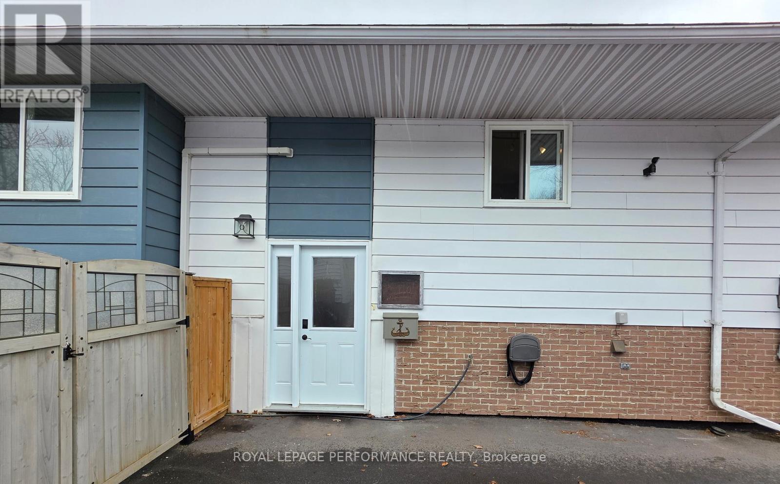 632 DUNDAS CRESCENT, Cornwall, Ontario, K6H6H8 — Photo 3