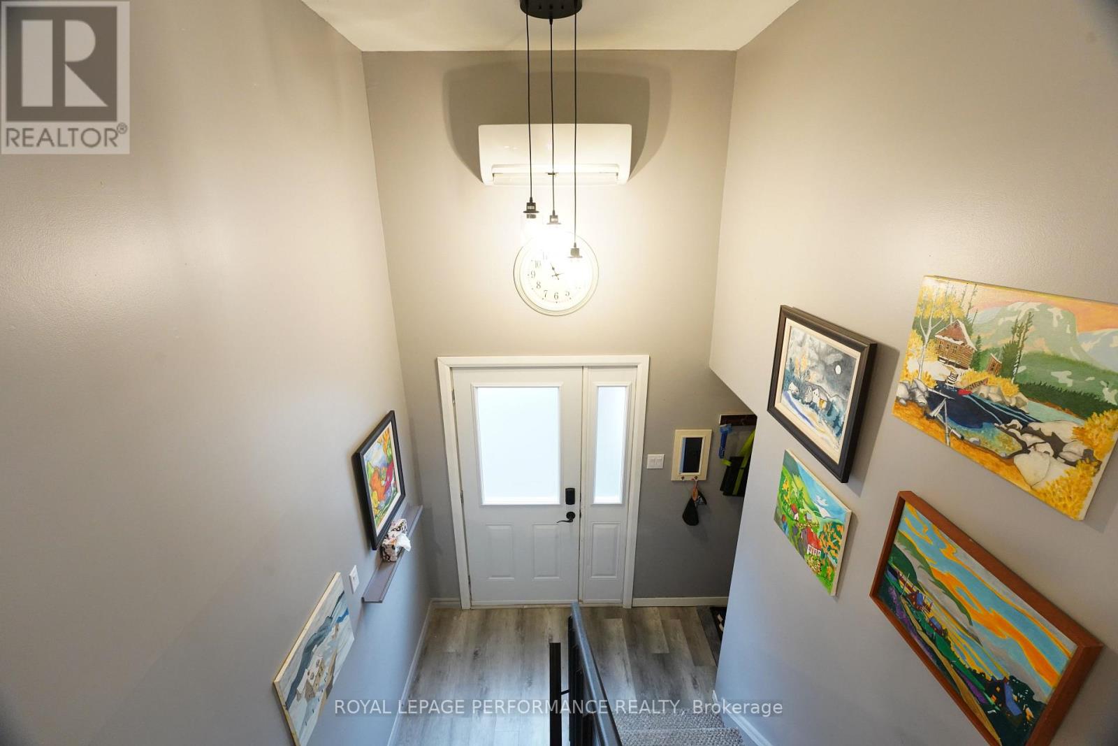 632 DUNDAS CRESCENT, Cornwall, Ontario, K6H6H8 — Photo 5