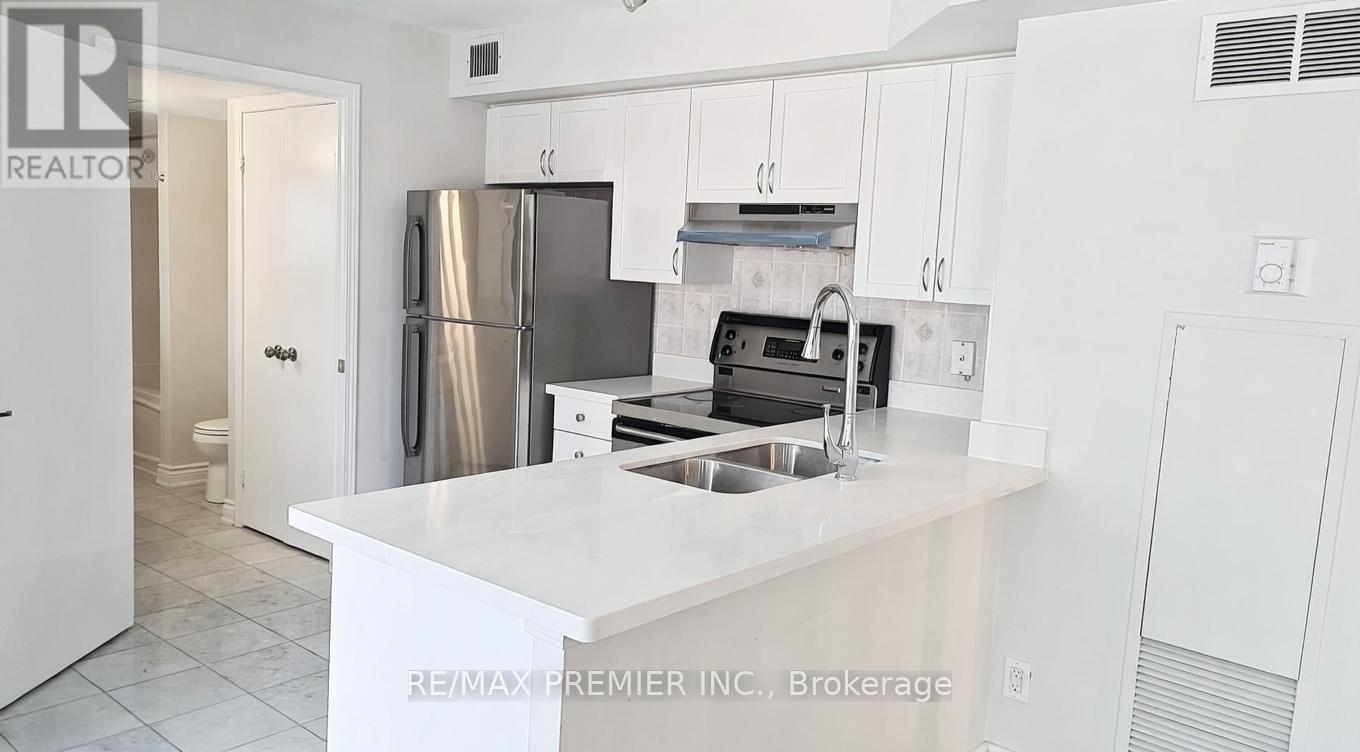 719 - 600 QUEENS QUAY W, Toronto (Waterfront Communities), Ontario, M5V3M3 — Photo 2