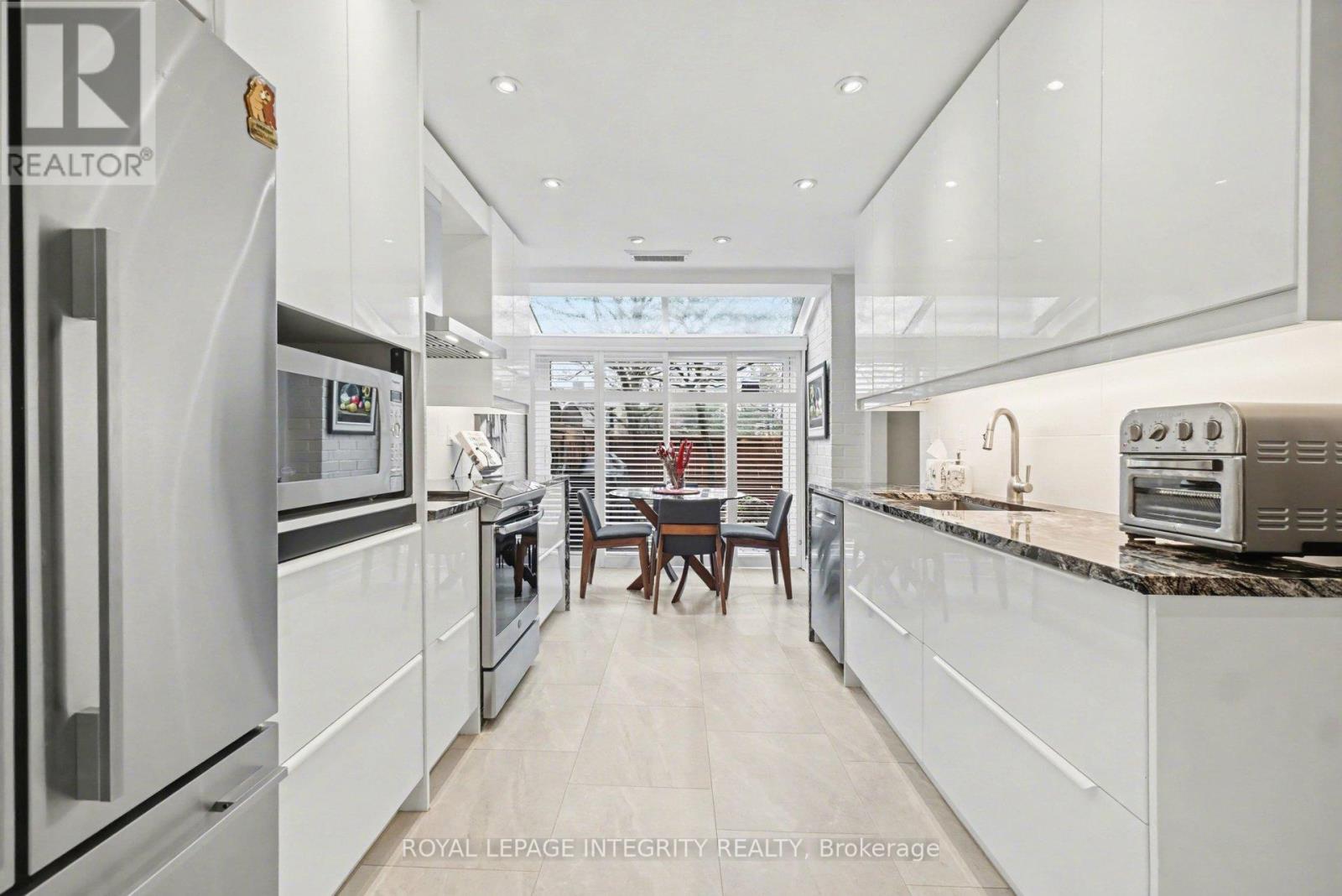 30 - 100 HILLSIDE DRIVE, Ottawa, Ontario, K1K4J4 — Photo 13