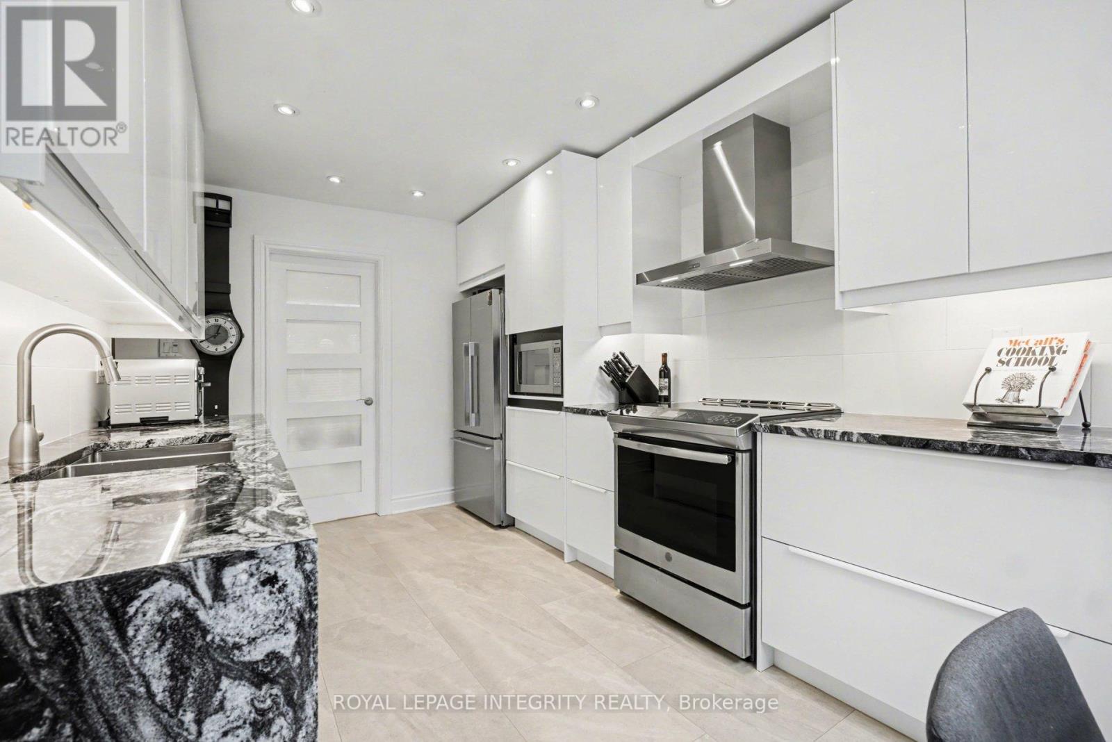 30 - 100 HILLSIDE DRIVE, Ottawa, Ontario, K1K4J4 — Photo 15