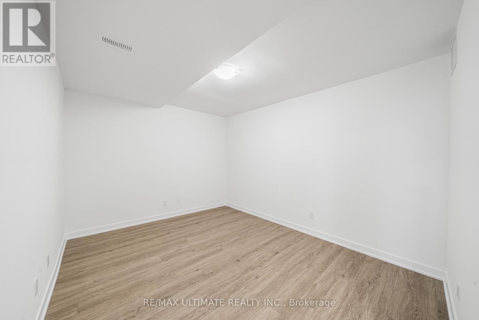 34 - 35 BIRCHCLIFF AVENUE, Toronto (Birchcliffe-Cliffside), Ontario, M1N0C1 — Photo 16