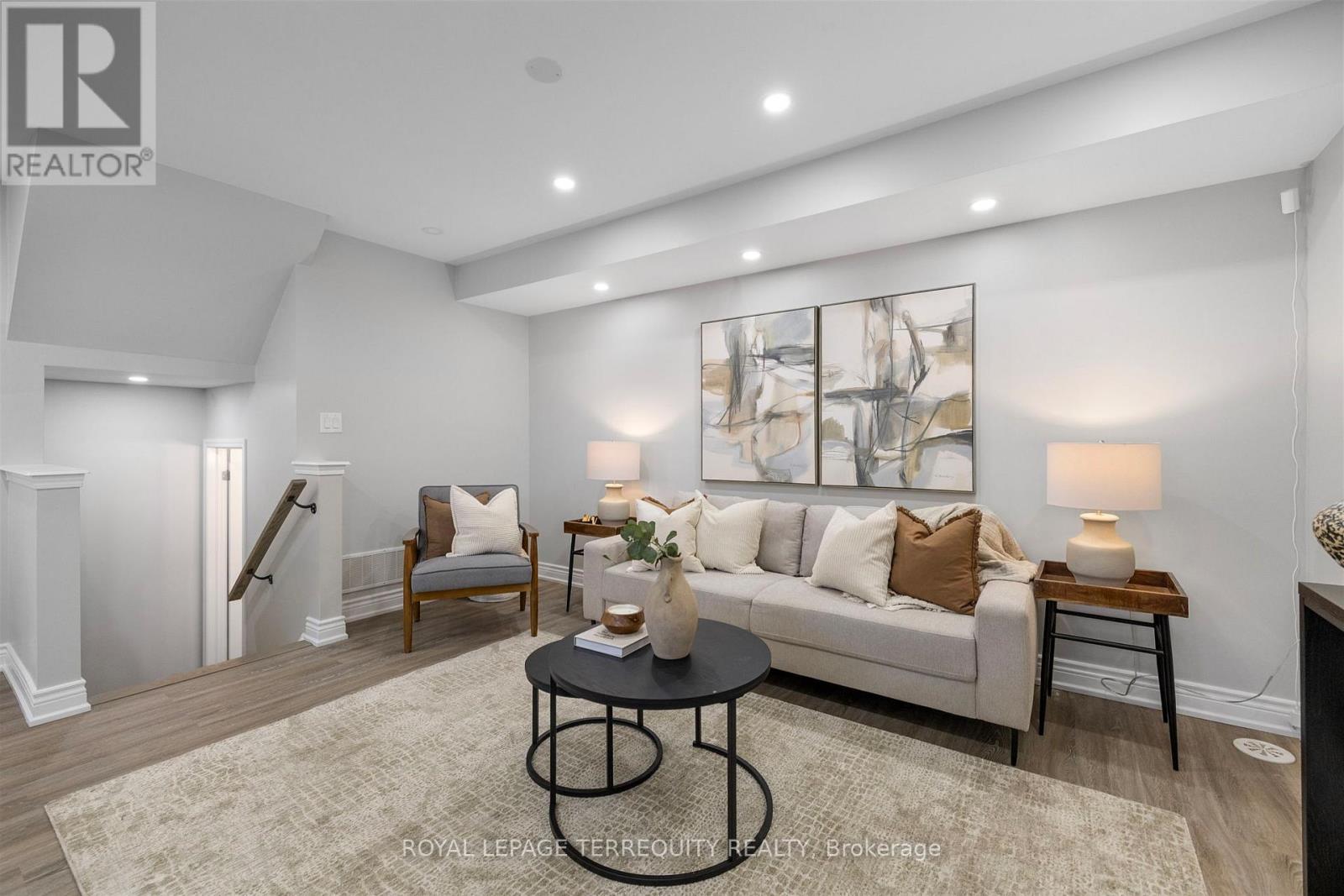 1058 CLIPPER LANE, Pickering, Ontario, L1X0E9 — Photo 9