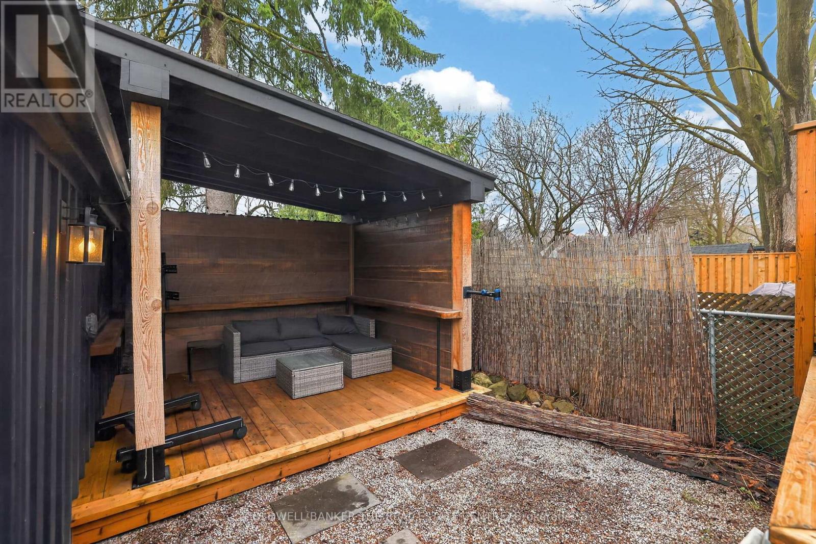 404 BOTSFORD STREET, Newmarket (Central Newmarket), Ontario, L3Y1S8 — Photo 32