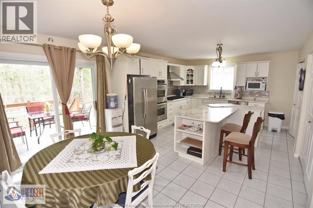 3658 IRONGATE, Windsor, Ontario, N8W5T4 — Photo 17