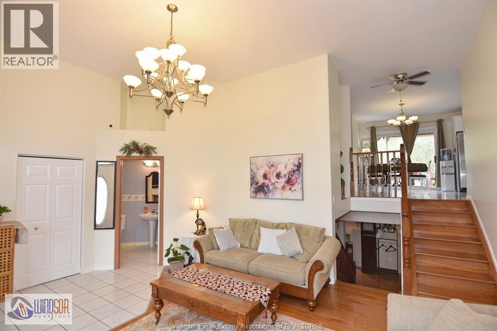 3658 IRONGATE, Windsor, Ontario, N8W5T4 — Photo 6