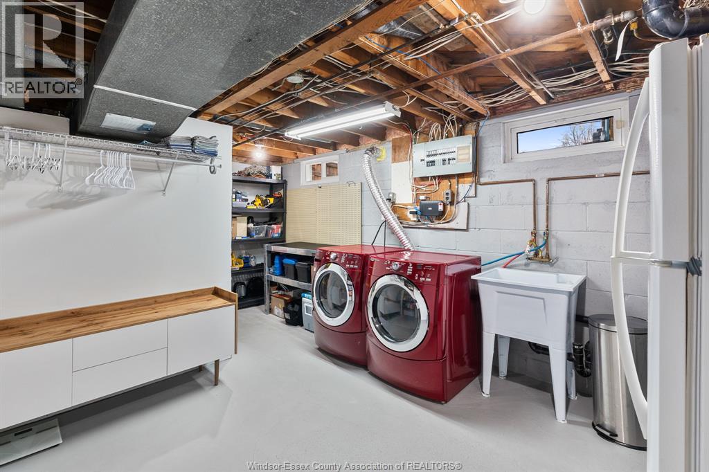 735 Lounsborough, Windsor, Ontario, N9G1G1 — Photo 24