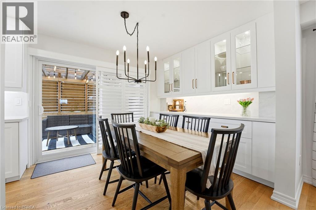 163 SPRING CREEK Drive, Waterdown, Ontario, L8B0X8 — Photo 16