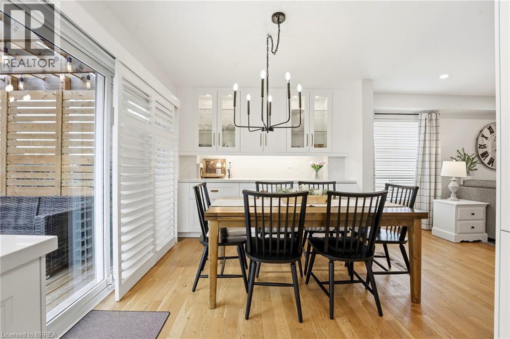 163 SPRING CREEK Drive, Waterdown, Ontario, L8B0X8 — Photo 17