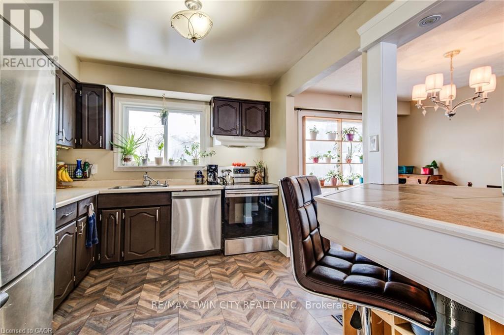 71 SHADELAND CRESCENT, Kitchener, Ontario, N2M2J1 — Photo 14