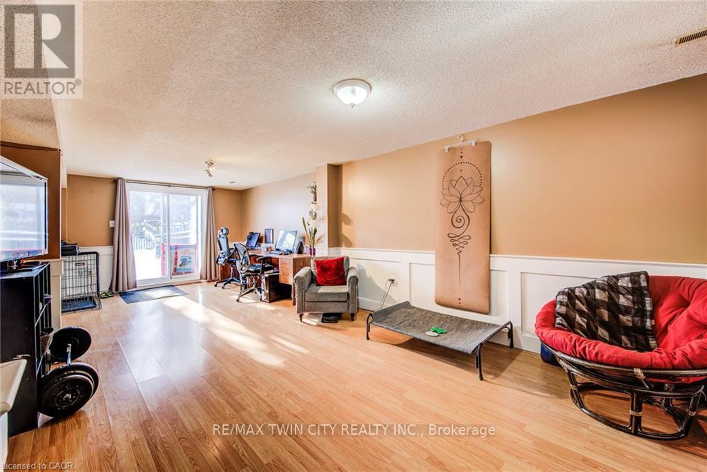 71 SHADELAND CRESCENT, Kitchener, Ontario, N2M2J1 — Photo 26