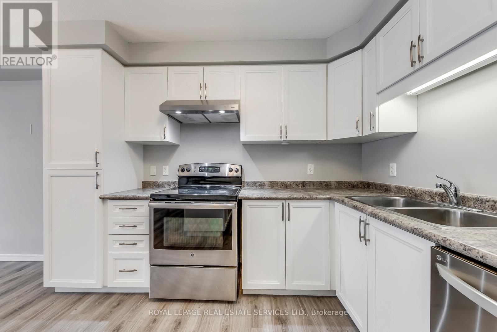 60 NETHERWOOD ROAD, Kitchener, Ontario, L2P0E4 — Photo 21