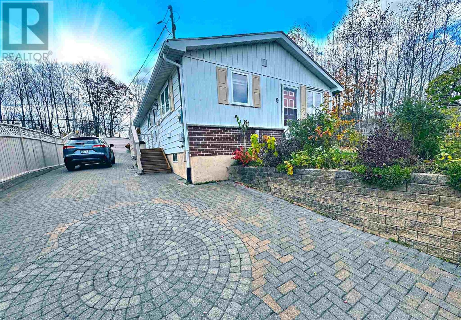 9 Axmith AVE, Elliot Lake, Ontario, P5A1B5 — Photo 25