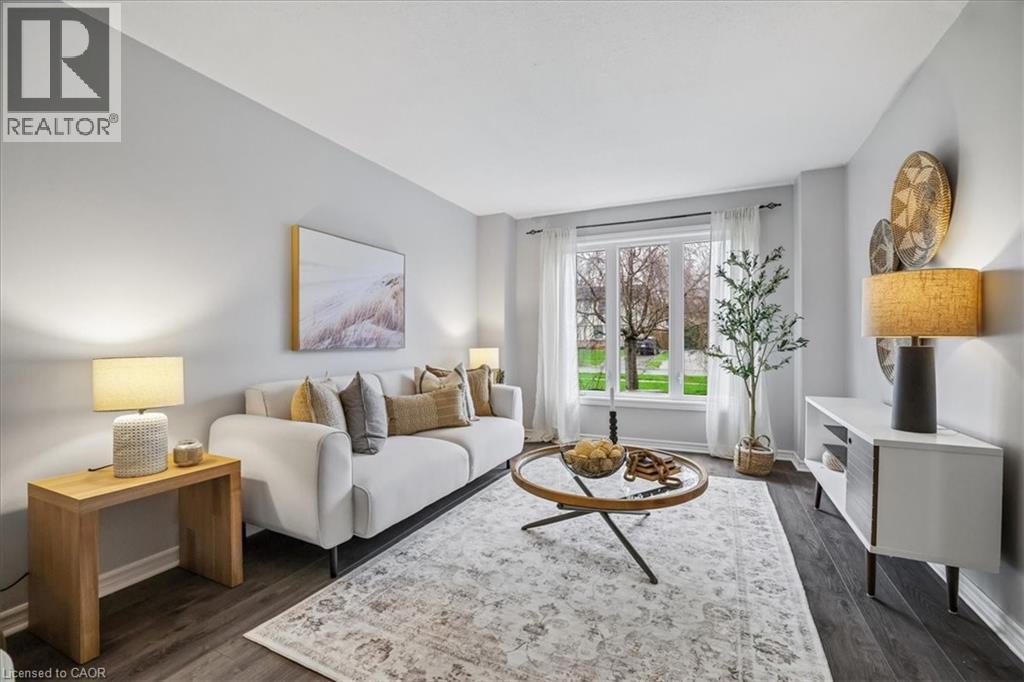 2208 MELISSA Crescent, Burlington, Ontario, L7P4J7 — Photo 13