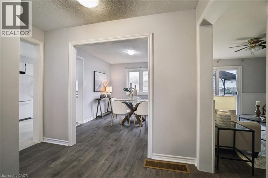 2208 MELISSA Crescent, Burlington, Ontario, L7P4J7 — Photo 29